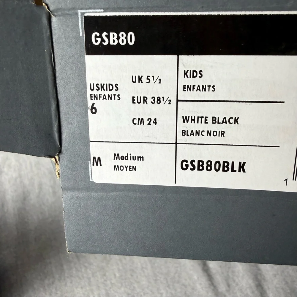 New Balance GSB80 White and Black Sneakers‎
